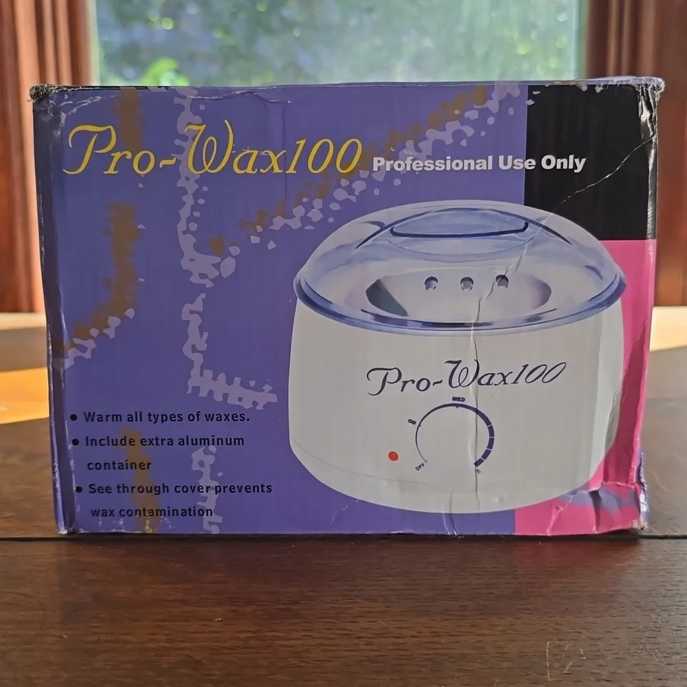 Pro-Wax100 Wax Warmer NWT / Damaged Box